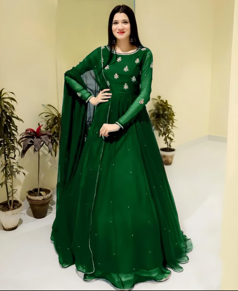 3 Pcs Embroidered Stunning Green Chiffon Maxi Suit