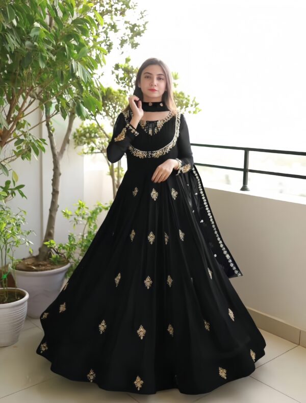 3 Pcs Women's Stitched Embroidered Black Maxi And Trouser